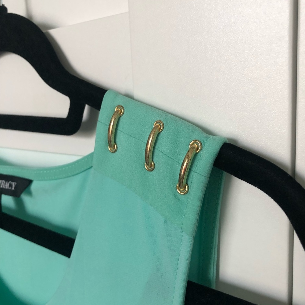 Ellen Tracy Sleeveless Top - Picture 2 of 4